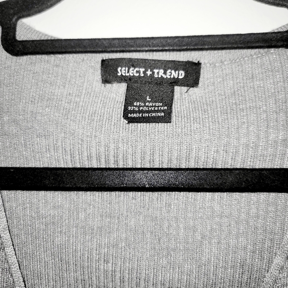 NWOT Select + Trends Heather Grey Ribbed Knit Wrap Top - Size Large - Picture 4 of 4